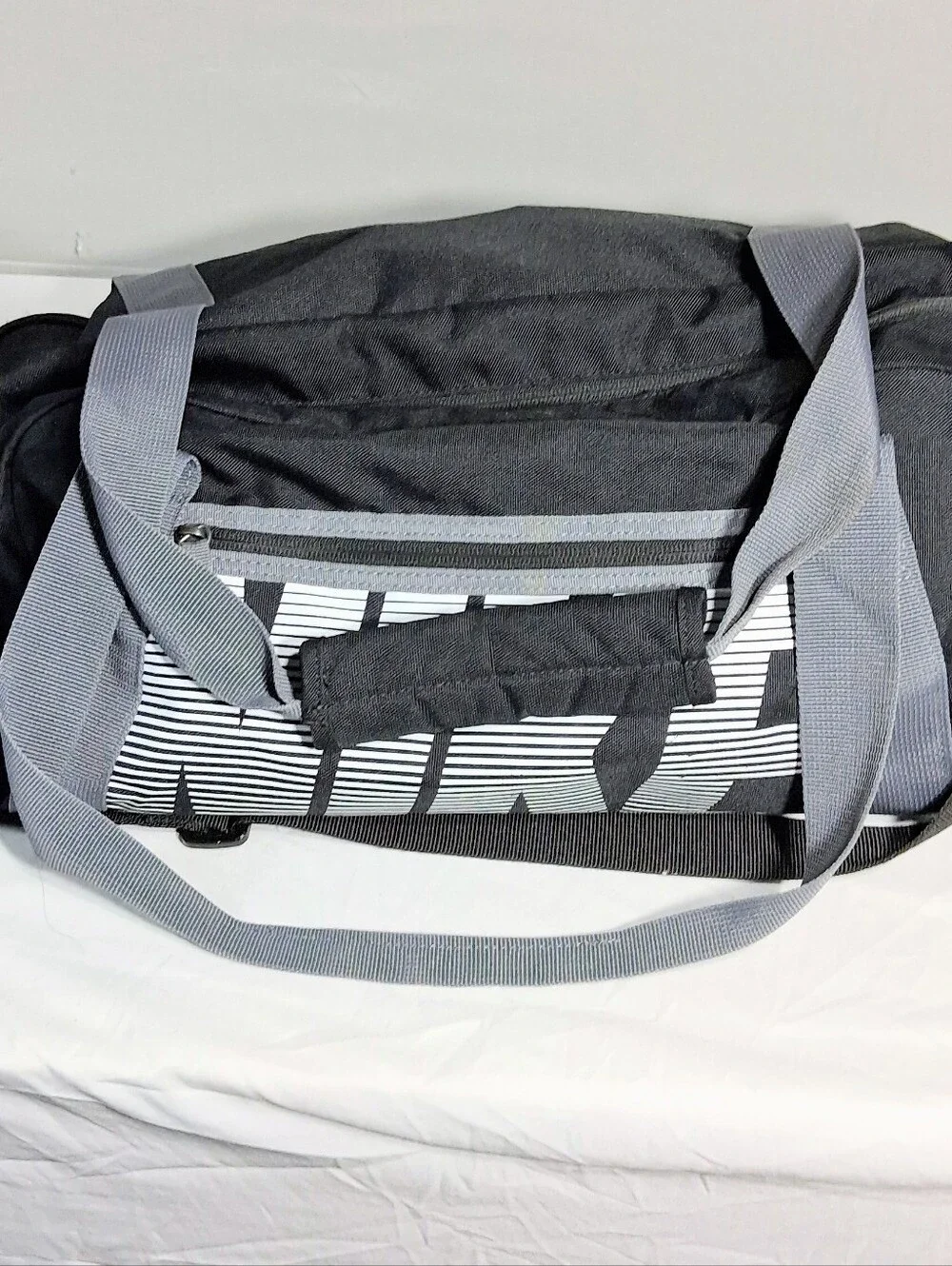 Black & Gray Nike Gym Club Duffle Socer Fitness Yoga Running Back to School Bag
